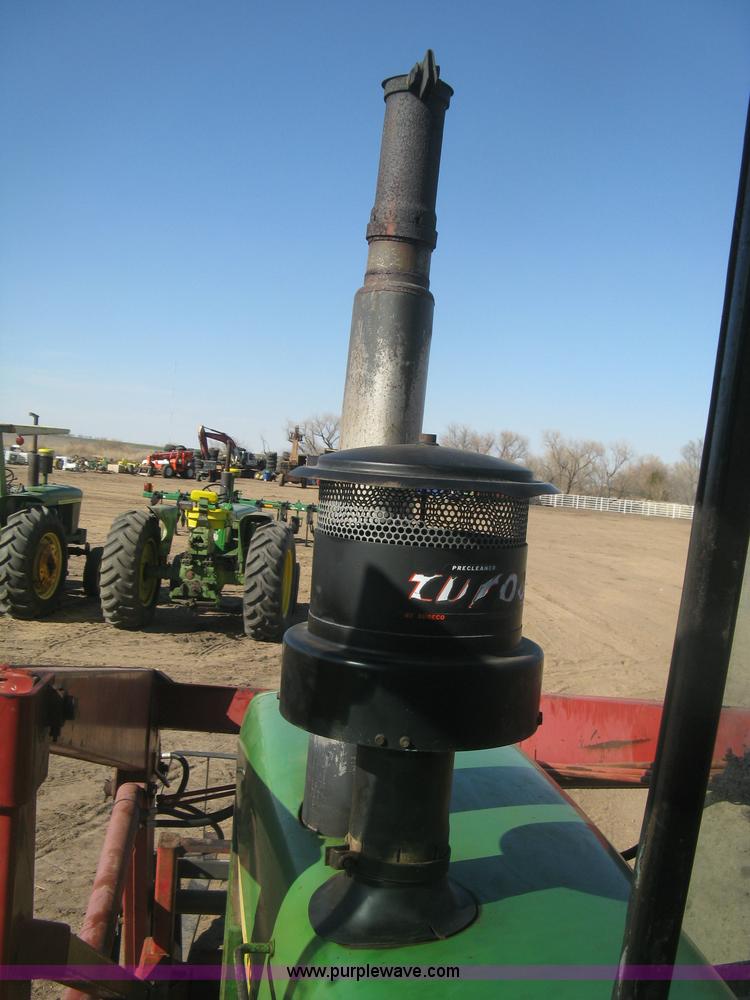 image for item K2978 1976 John Deere 4630 tractor