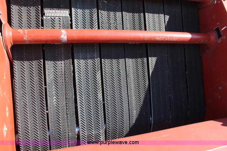 image for item K7155 1979 AGCO Hesston 560 round baler