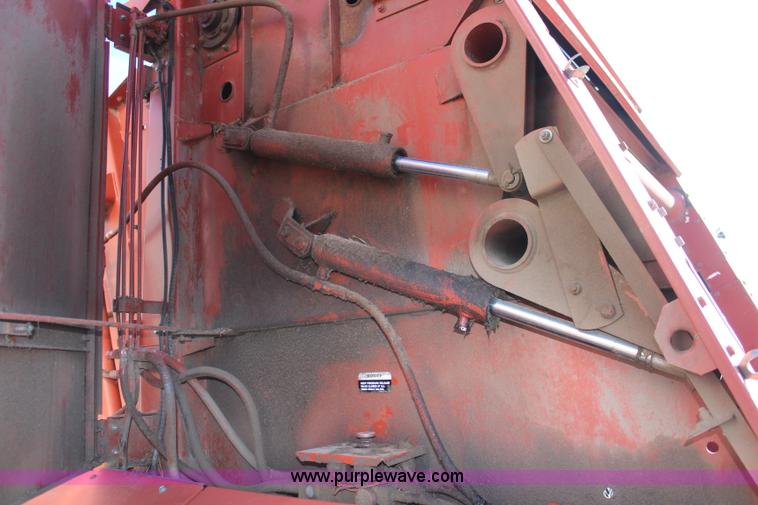 image for item K7155 1979 AGCO Hesston 560 round baler