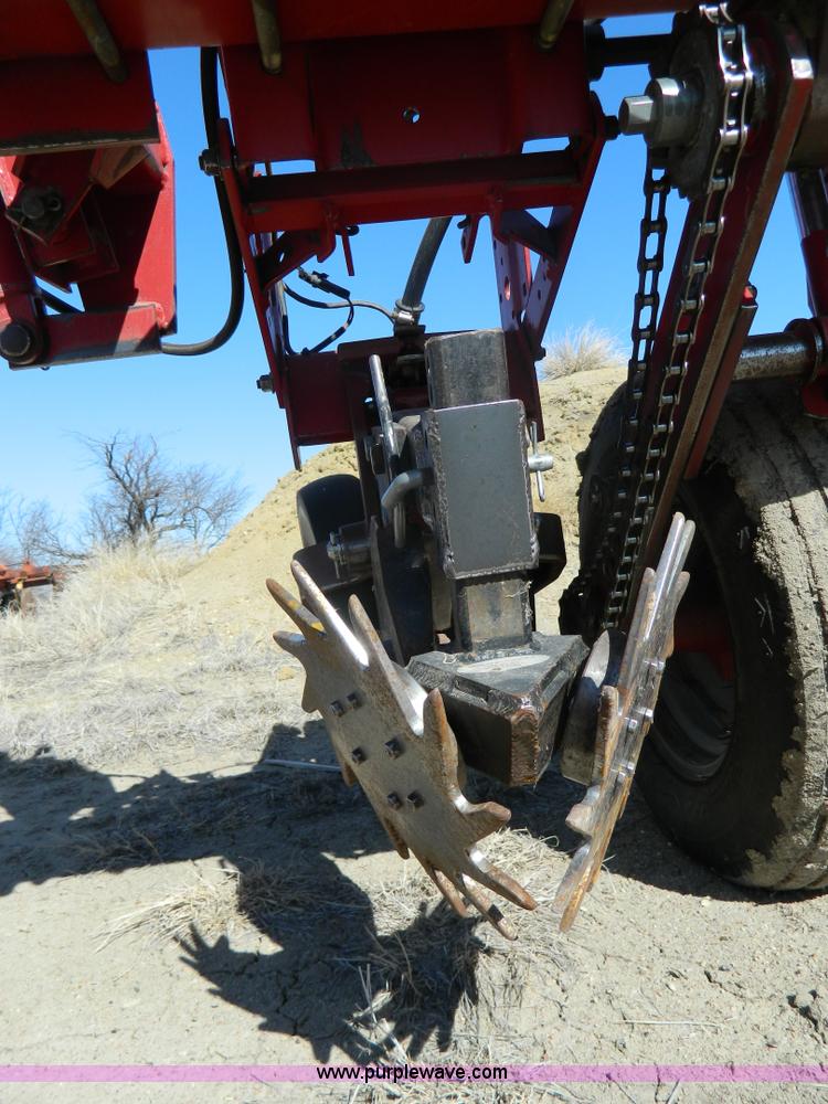 image for item K8004 1998 Case IH 955 planter