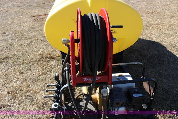 image for item L6600 Wako slide-in sprayer