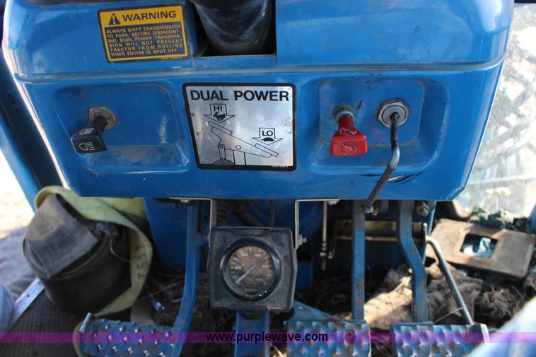 image for item L6629 1981 Ford TW20 tractor