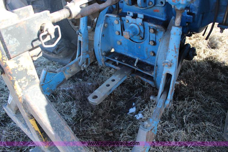 image for item L6629 1981 Ford TW20 tractor