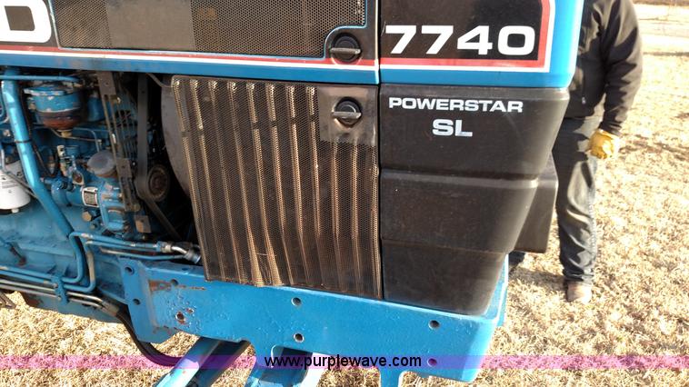 image for item L6640 1994 Ford 7740 Powerstar SL tractor