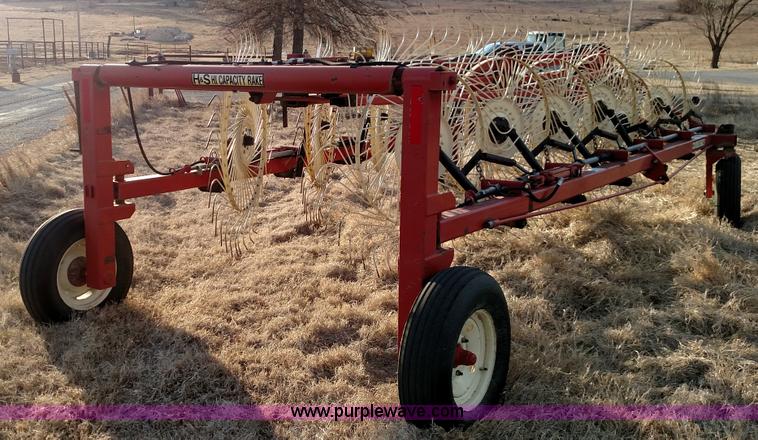 image for item L6641 2002 H&S Hi-Capacity 12 wheel rake