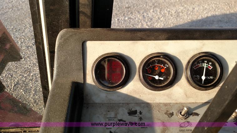 image for item L6645 Hesston 8500 self-propelled swather