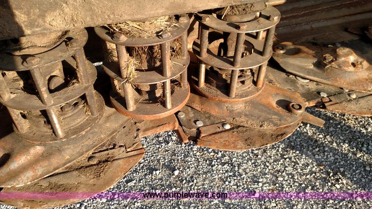 image for item L6645 Hesston 8500 self-propelled swather