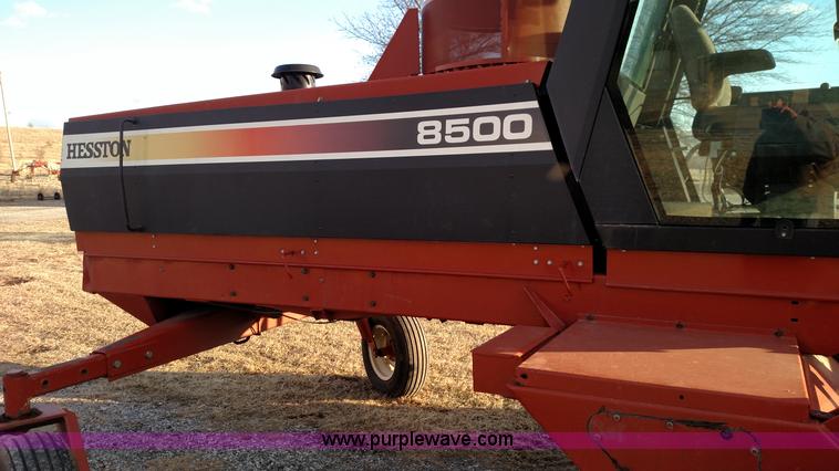 image for item L6645 Hesston 8500 self-propelled swather