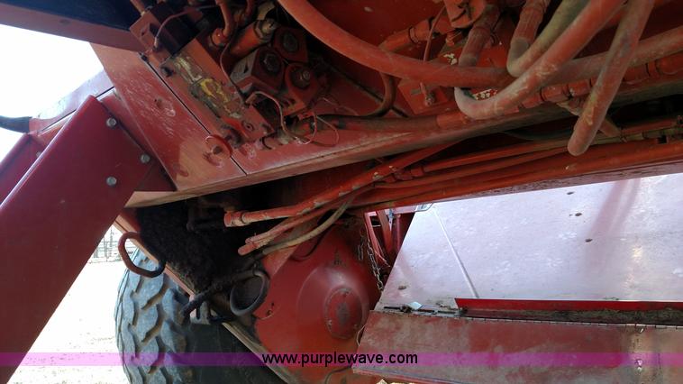 image for item L6645 Hesston 8500 self-propelled swather