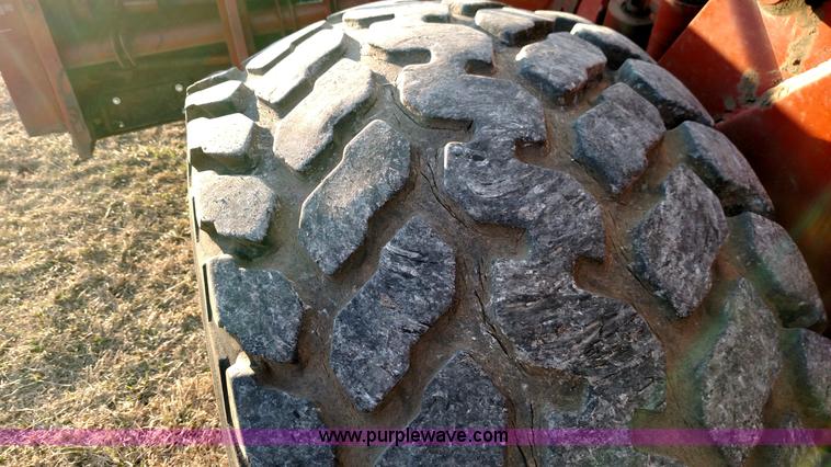 image for item L6645 Hesston 8500 self-propelled swather