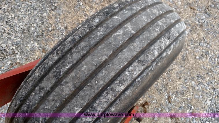 image for item L6645 Hesston 8500 self-propelled swather