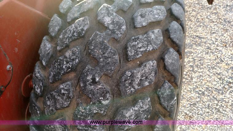 image for item L6645 Hesston 8500 self-propelled swather