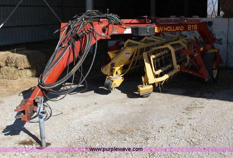 image for item L6655 New Holland 216 twin hay rake
