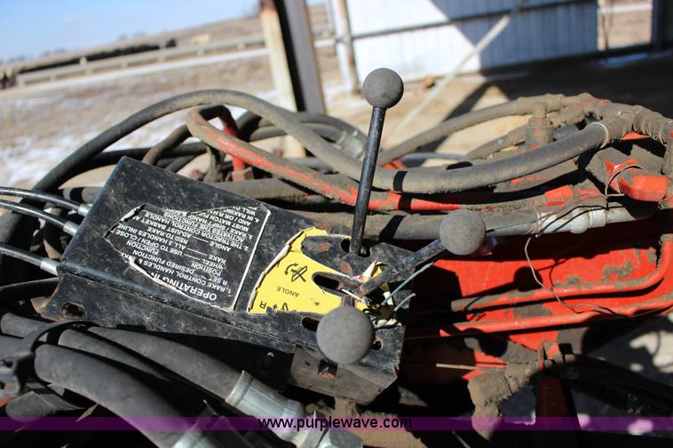 image for item L6655 New Holland 216 twin hay rake