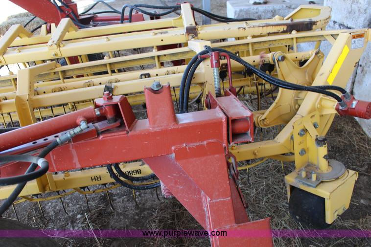 image for item L6655 New Holland 216 twin hay rake