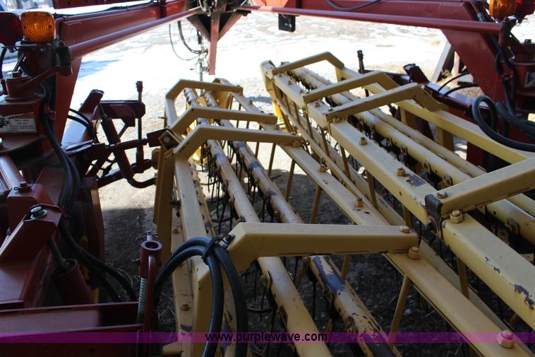 image for item L6655 New Holland 216 twin hay rake