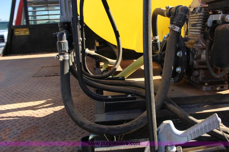 image for item L6675 Wako slide-in sprayer