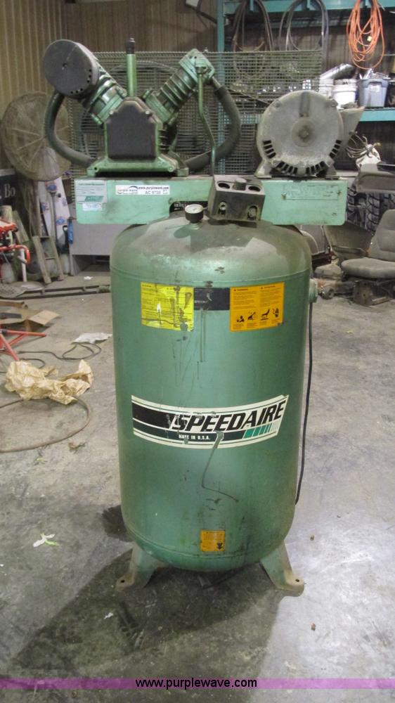image for item AC9750 Speedaire 5F227A2 air compressor