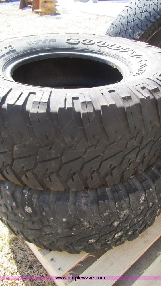 image for item AC9756 Assorted tires