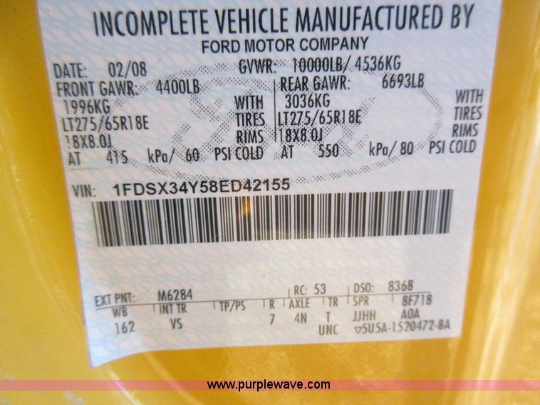 image for item AW9096 2008 Ford F350 SuperCab cab and chassis