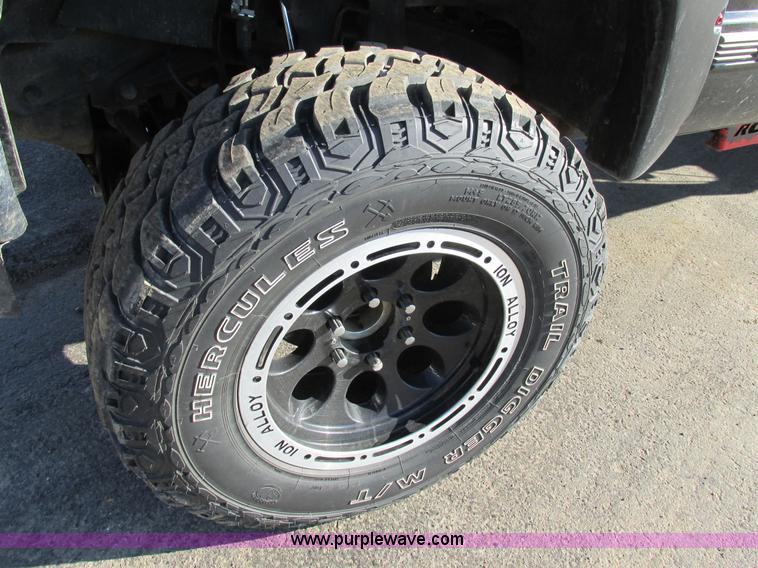 image for item AW9773 1997 Chevrolet 1500 Z71 Ext. Cab pickup truck