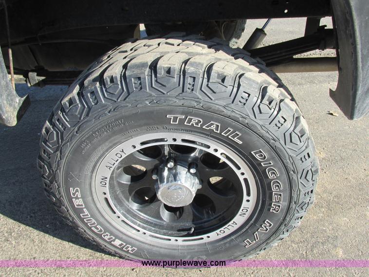 image for item AW9773 1997 Chevrolet 1500 Z71 Ext. Cab pickup truck