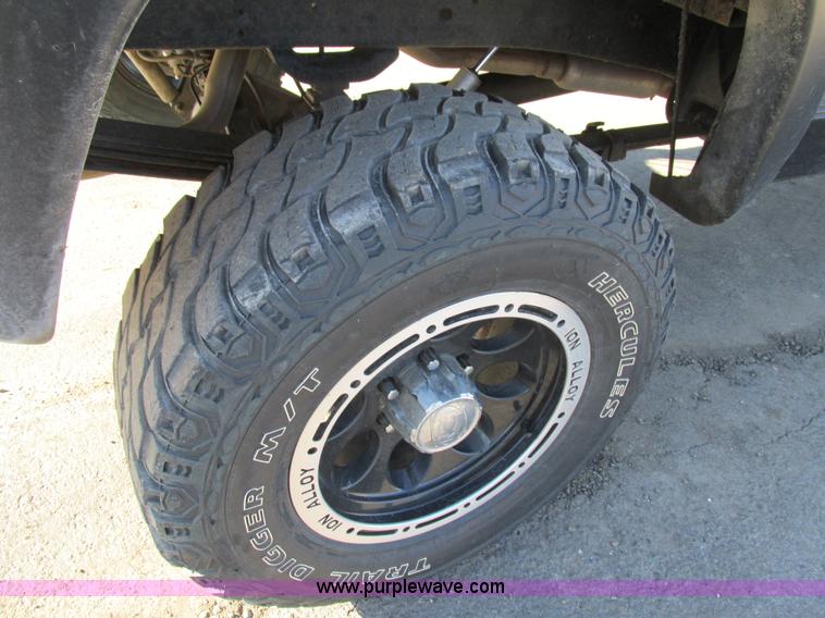 image for item AW9773 1997 Chevrolet 1500 Z71 Ext. Cab pickup truck