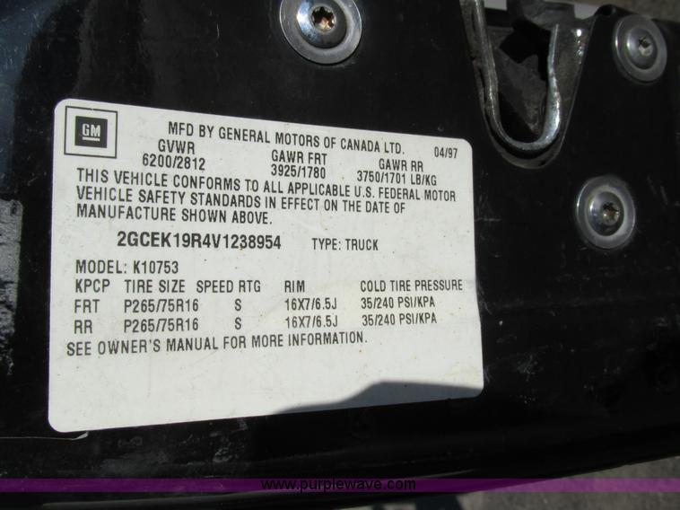 image for item AW9773 1997 Chevrolet 1500 Z71 Ext. Cab pickup truck