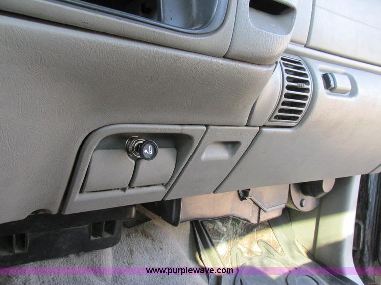 image for item AW9773 1997 Chevrolet 1500 Z71 Ext. Cab pickup truck