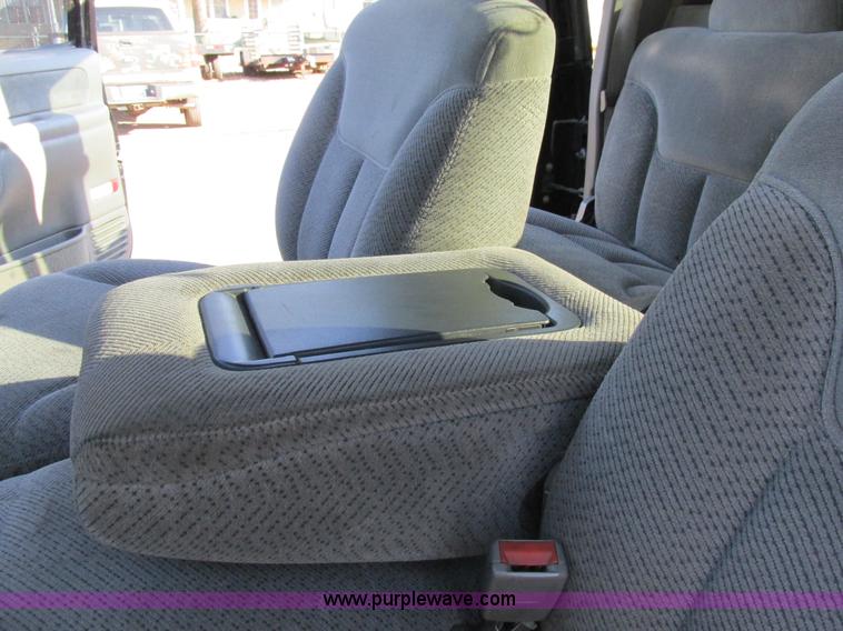 image for item AW9773 1997 Chevrolet 1500 Z71 Ext. Cab pickup truck