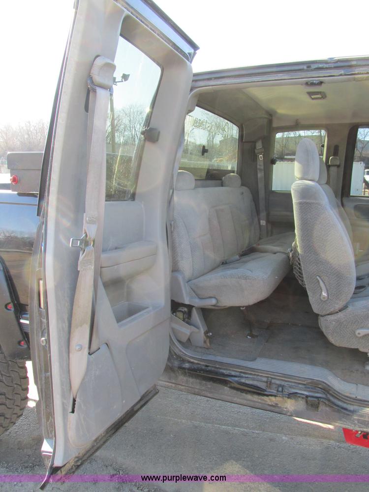 image for item AW9773 1997 Chevrolet 1500 Z71 Ext. Cab pickup truck