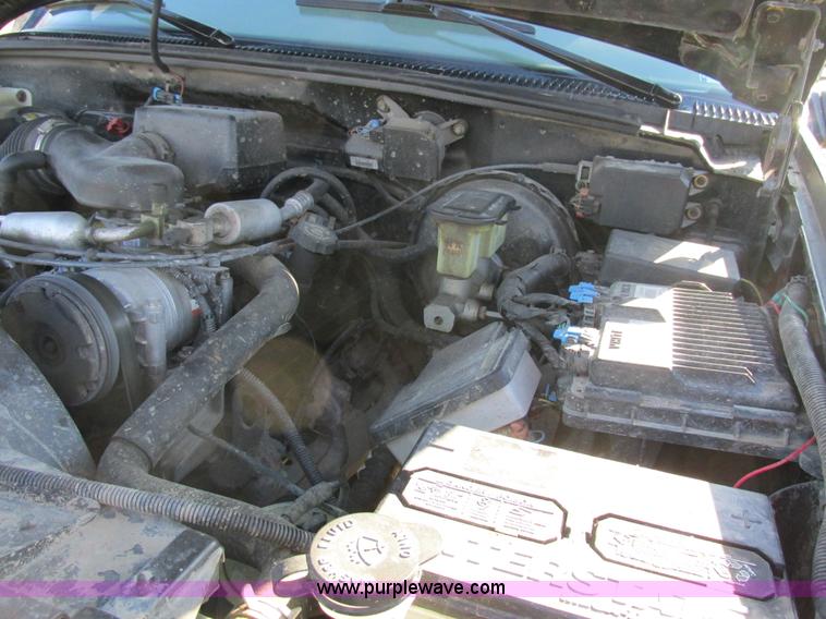 image for item AW9773 1997 Chevrolet 1500 Z71 Ext. Cab pickup truck