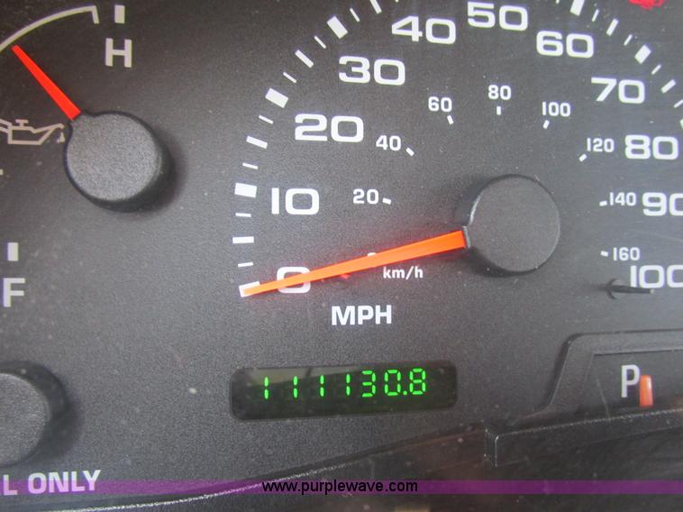 image for item AW9775 2004 Ford Excursion Limited SUV