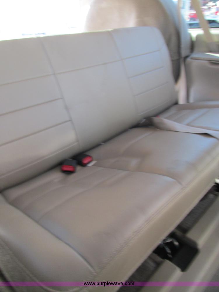 image for item AW9775 2004 Ford Excursion Limited SUV