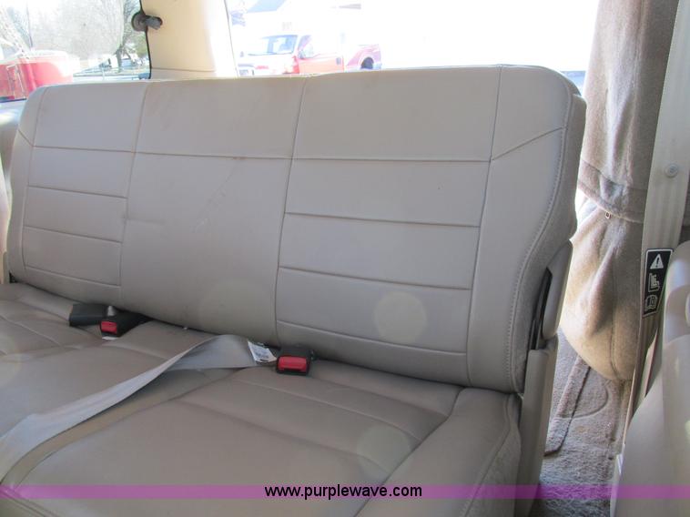 image for item AW9775 2004 Ford Excursion Limited SUV