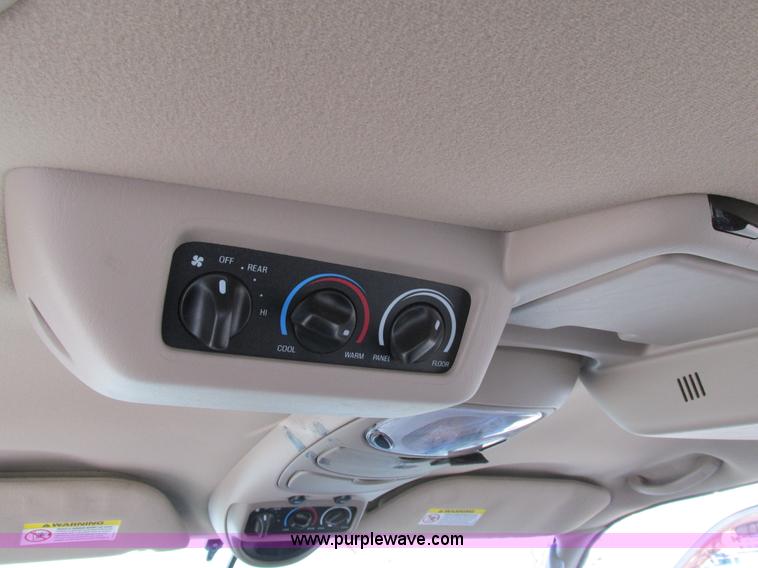 image for item AW9775 2004 Ford Excursion Limited SUV