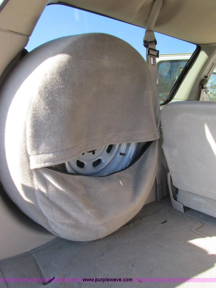 image for item AW9775 2004 Ford Excursion Limited SUV