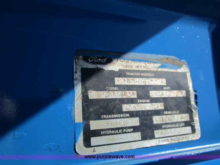 image for item D2322 Ford 2910 tractor