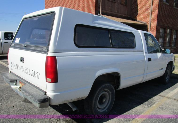 image for item D2323 1998 Chevrolet Cheyenne 2500 pickup truck