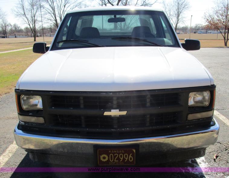 image for item D2323 1998 Chevrolet Cheyenne 2500 pickup truck