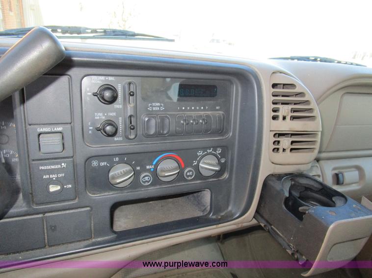 image for item D2323 1998 Chevrolet Cheyenne 2500 pickup truck