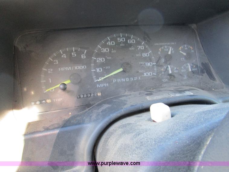 image for item D2323 1998 Chevrolet Cheyenne 2500 pickup truck