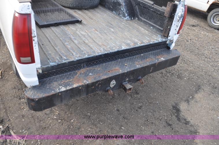 image for item F2222 1992 Chevrolet Cheyenne 1500 pickup truck