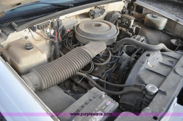 image for item F2223 1988 Chevrolet Cheyenne 1500 pickup truck