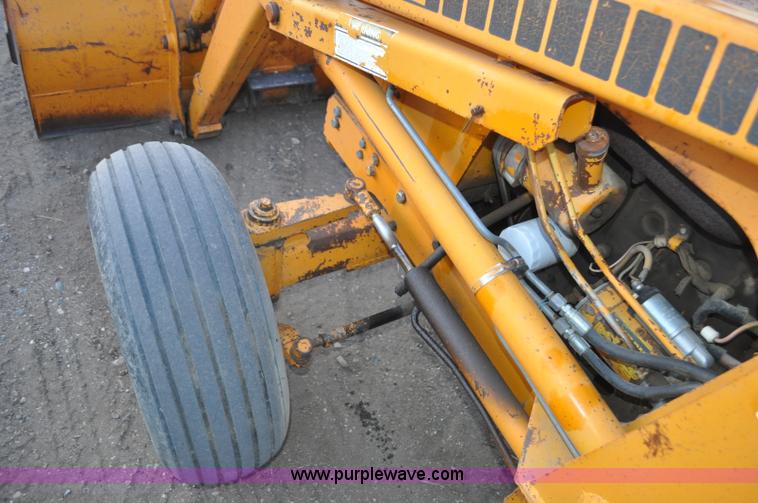 image for item F2234 Case Road Runner 380 tractor