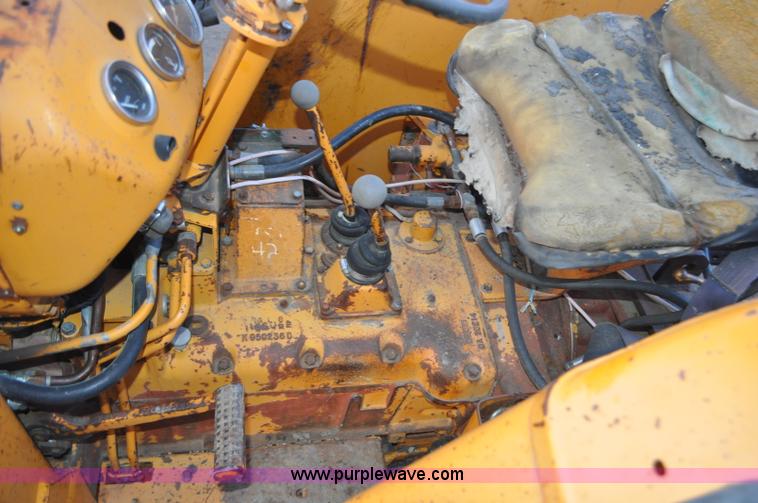 image for item F2234 Case Road Runner 380 tractor