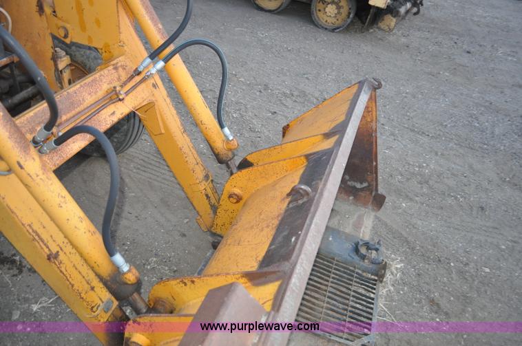 image for item F2234 Case Road Runner 380 tractor