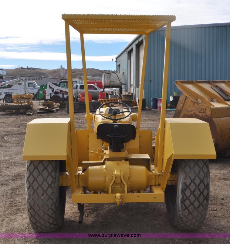 image for item F2235 Ford tow tractor