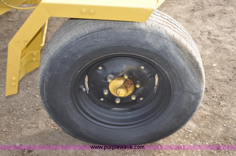 image for item F2235 Ford tow tractor