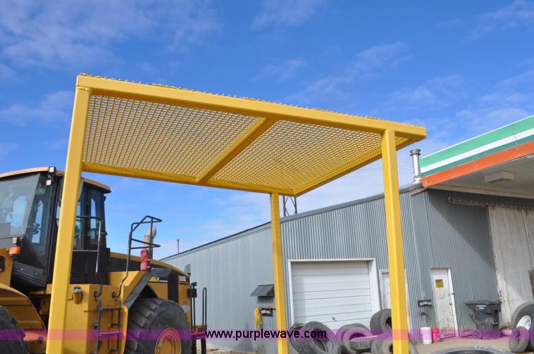 image for item F2235 Ford tow tractor